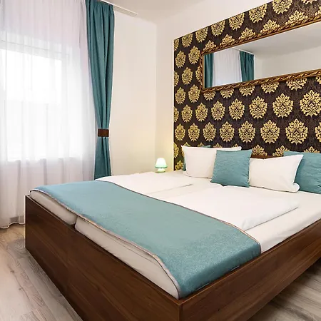 Panzio Bed & Breakfast